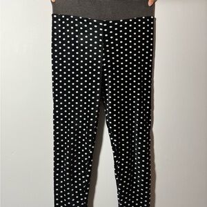 Black and White Polka Dot Leggings